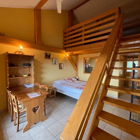 Auberge La Ferme De Ferrieres Annecy Kültér fotó